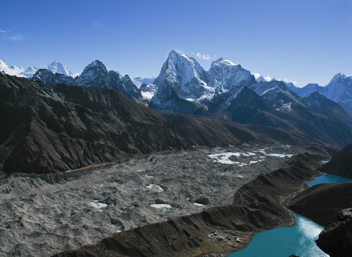 A Glance Of Everest Gokyo Lake Trek