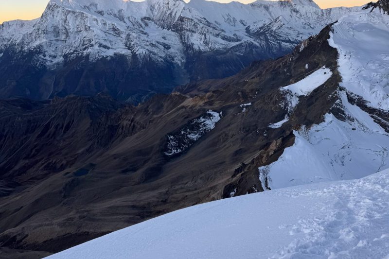 Naar-Phu, Chulu Far East-Mesokanto La via Tilicho Lake Trek