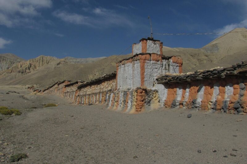 Mustang Saribung pass Trek